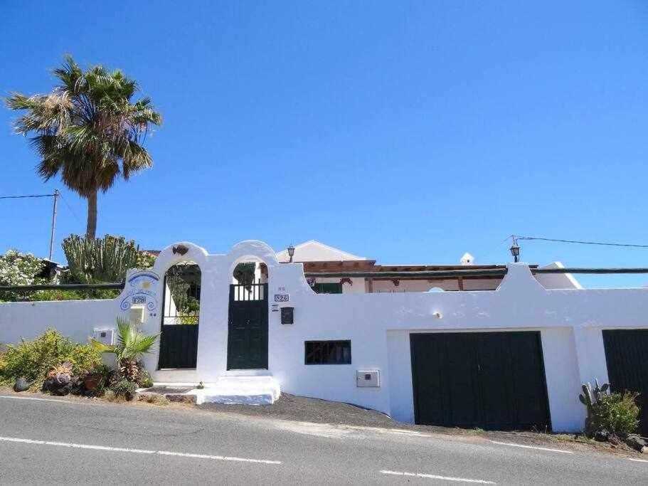 Casa Descanso Con Jacuzzi En Playa Quemada Esterno foto