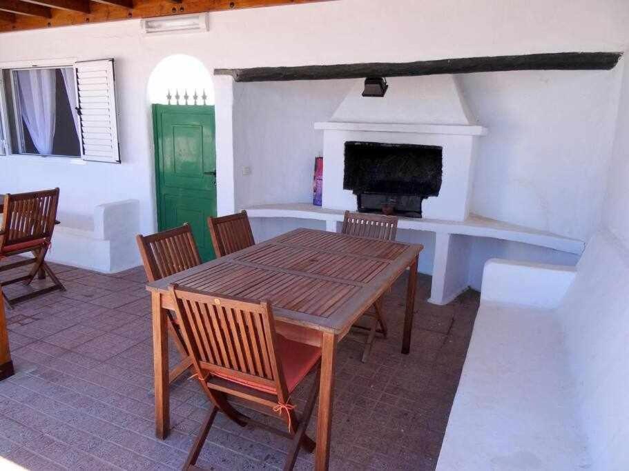Casa Descanso Con Jacuzzi En Playa Quemada Esterno foto